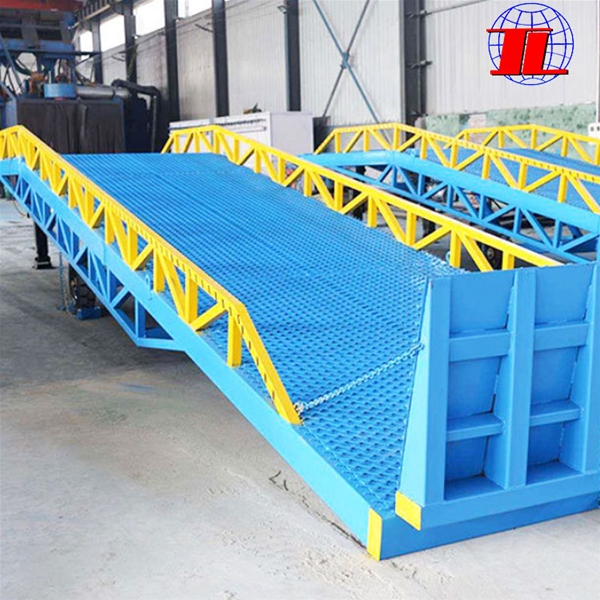 武汉集装箱登车桥